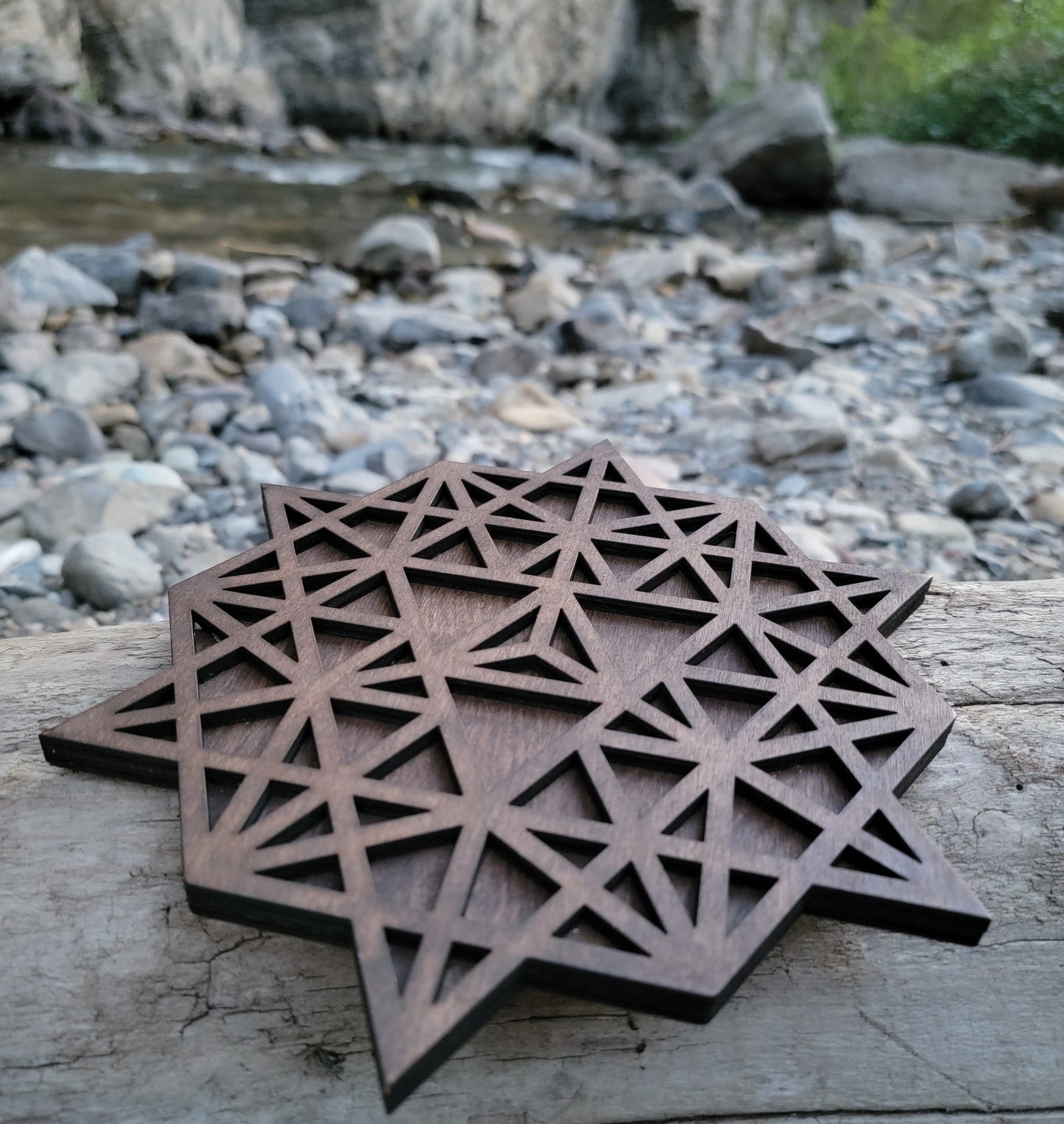 STAR TETRAHEDRON