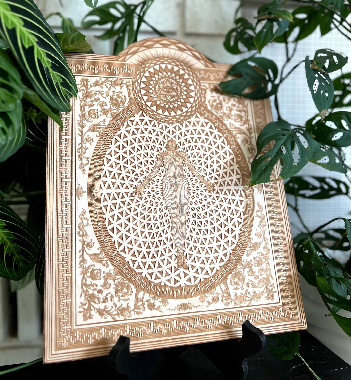 DIVINE FEMININE RISING